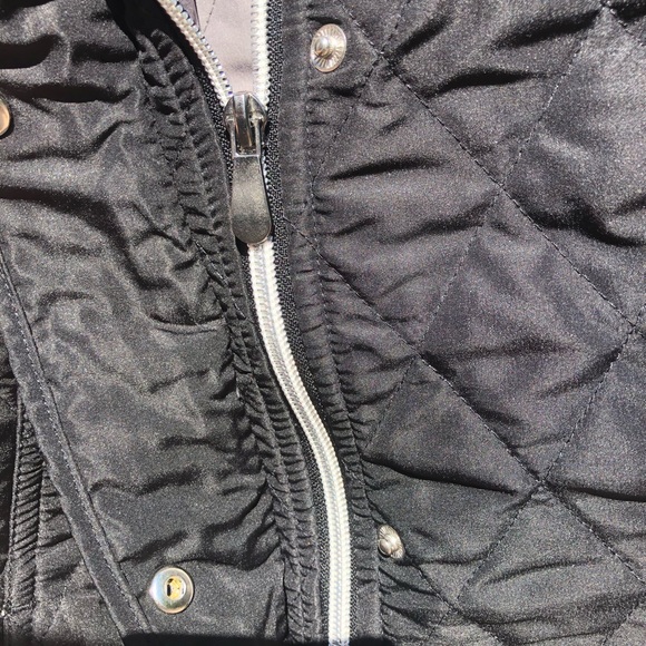 Kate Lord black quilted vest jacket The Ritz Carlton Golf Club, Orlando - Picture 4 of 5